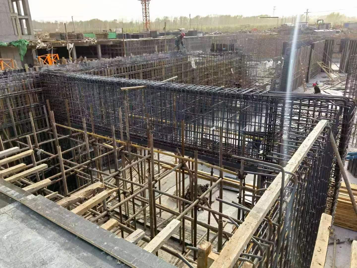 建始建筑基础筏板施工时混凝土有哪些常见问题?